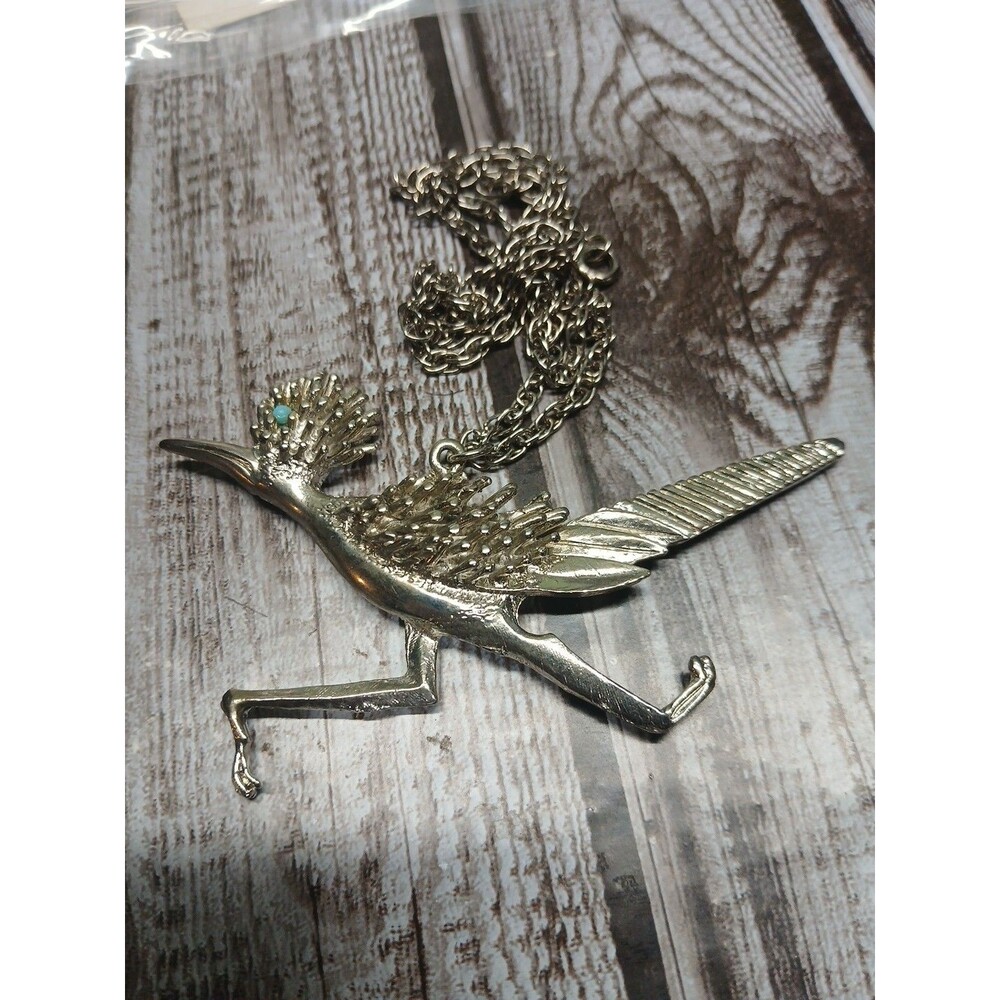 Vintage Silver Tone Roadrunner Bird Pendant Necklace Rope Chain 22 Inch Chain